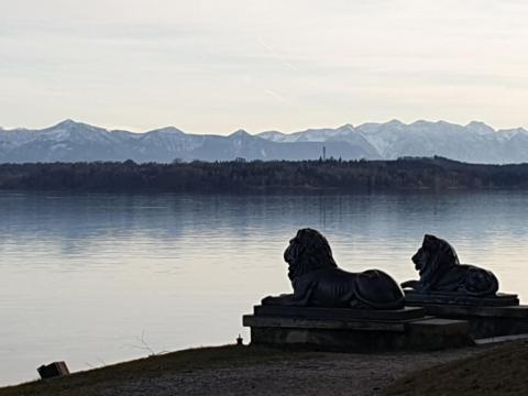 Central Starnberg And Surrounded By Nature 外观 照片